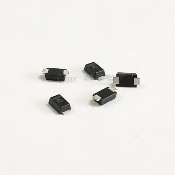 晶导微MM1Z15V 丝印5F 0.5W 15V 塑封1206 贴片SOD-123稳压二极管