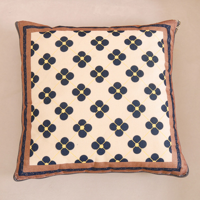 抱枕被子两用毯子二合一办公室午睡小枕头车载可折叠加厚靠枕