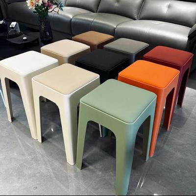 客厅凳子塑料家用加厚结实客厅餐桌吃饭防滑凳可叠放简约高凳板凳