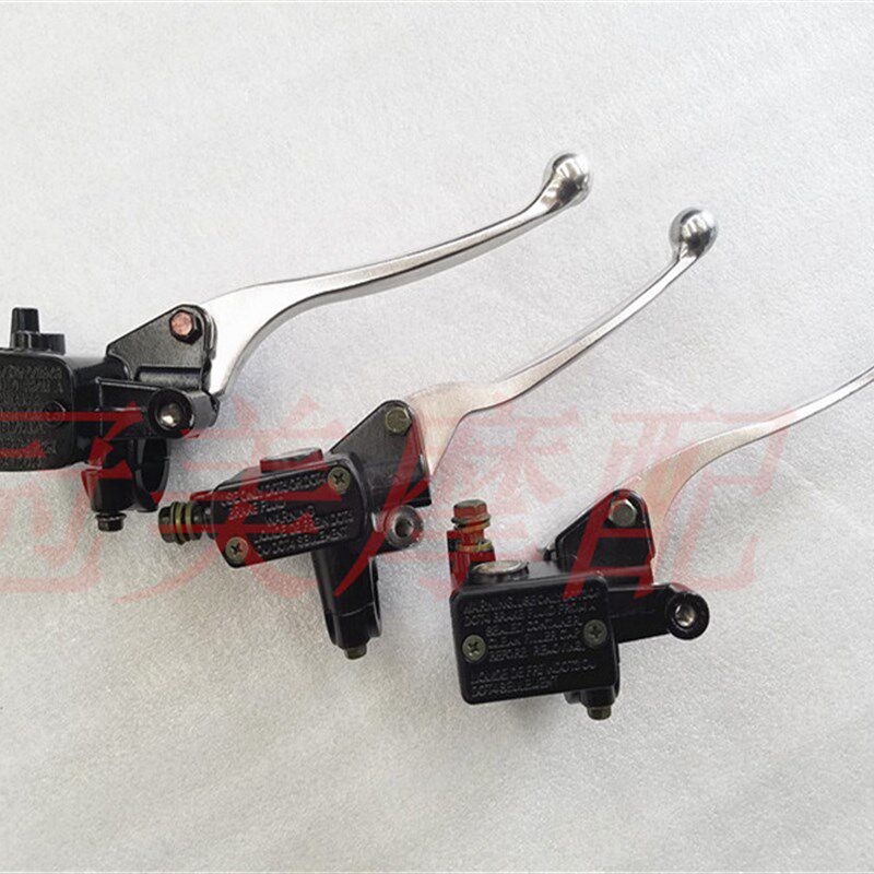 踏板车WH100T-A-F-H-G-L小公主喜悦100SCR优悦碟刹泵前刹车上泵