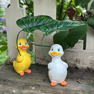 撑伞鸭子鱼缸水缸花盆办公桌装 饰品阳台露台M造景创意家居桌面摆