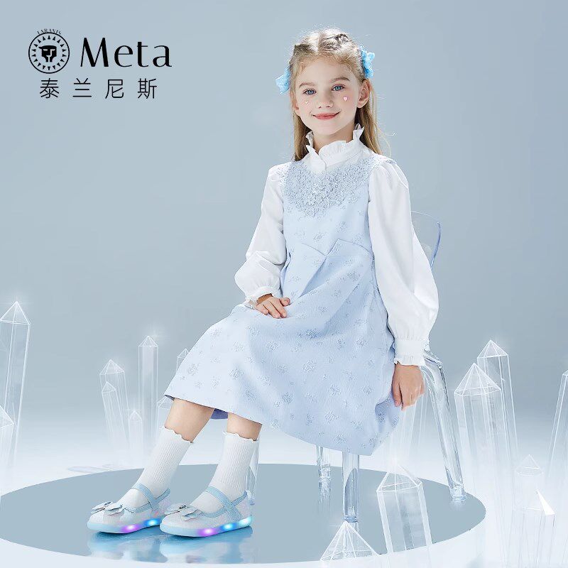 泰兰尼斯童鞋春秋儿m童闪灯鞋水晶鞋女童公主鞋可控开关发光鞋单