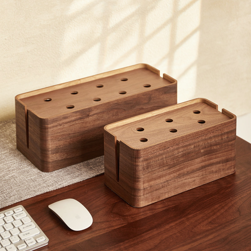 充电器整理收纳理线盒神器床头手机电脑桌面笔记本充电线插座收纳