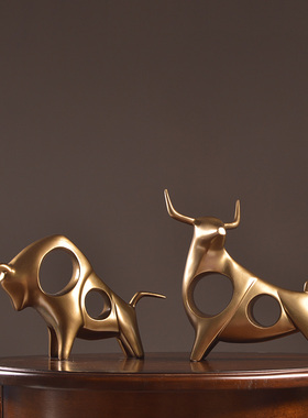 现代简约高档牛小摆件玄关客厅书柜办公室桌面家居酒柜创意装饰品