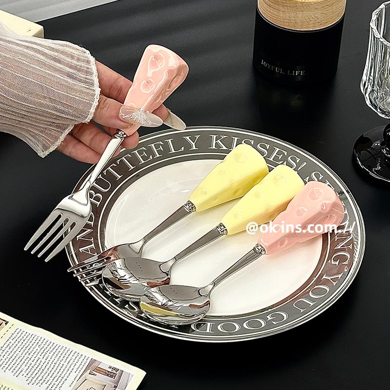 高颜值奶酪勺子陶瓷手柄不锈钢叉子甜品勺西餐叉勺可爱便携餐具