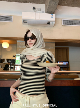 Fallinyue 懒人tee！多色U领内搭弹力收腰显瘦条纹打底T恤上衣女