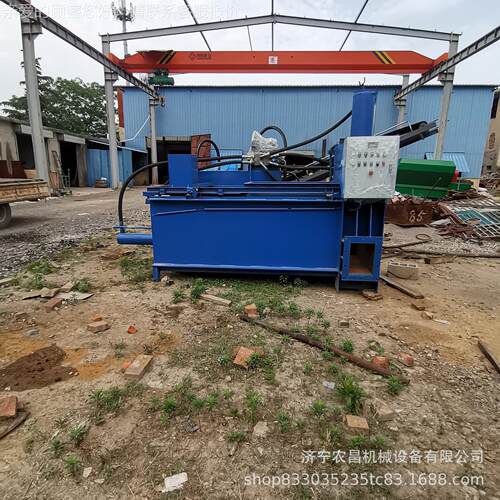 青储压块包打机 TXE新型玉米秸秆打木包机 屑刨包花稻壳打压块机