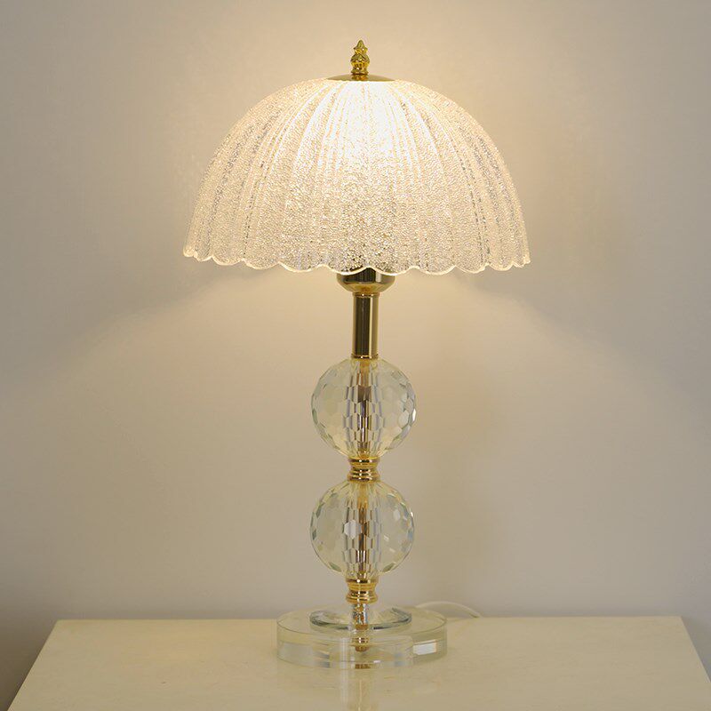 轻奢水晶台灯浪漫温馨卧室床头三色新款高级感现代客厅前落地台灯