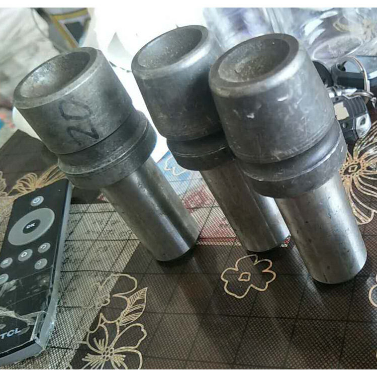 恒谐销售M16M22铆钉机小型气动铆钉质量保证证件齐全