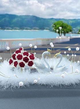 天鹅女神汽车摆件饰品车载高档装饰大气中控台高级车内车饰一对