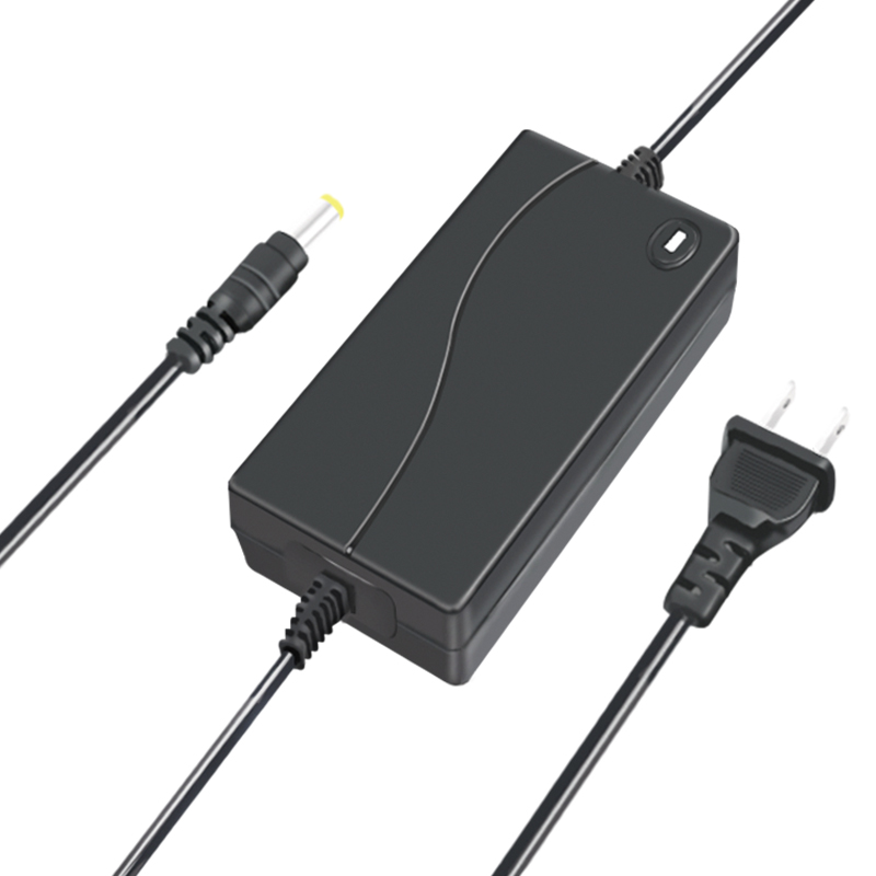 18V3A磷酸铁锂电池组充电器5串3.2V32650充满自停快充18.25V21V2A