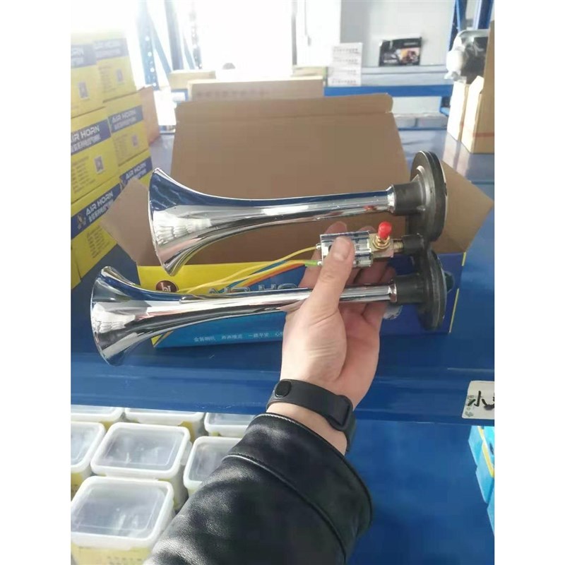 大货车气喇叭24V超响12v电控汽笛喇叭双管爆响卡车大巴鸣笛气喇叭
