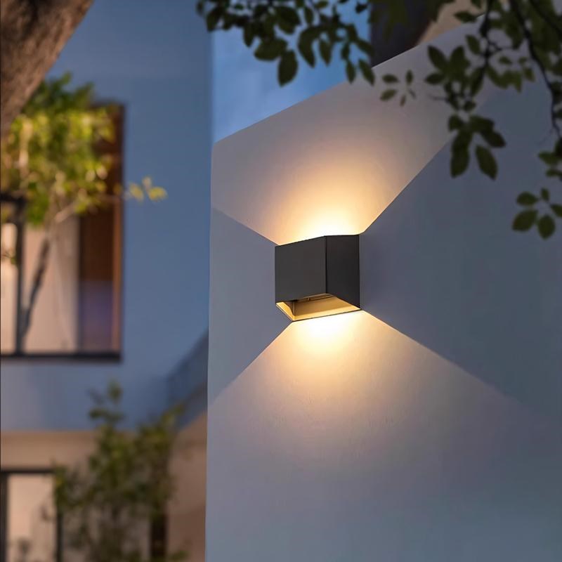 户外防水洗墙灯壁灯高r端天台室外太阳能别墅庭院灯花园围墙壁灯