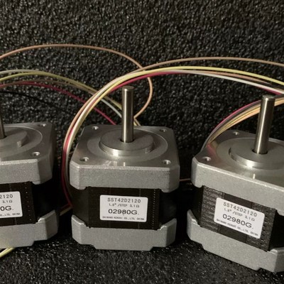 信浓步进电机SST42D2120电机/38长6线轴长24新型号STP-42D2101