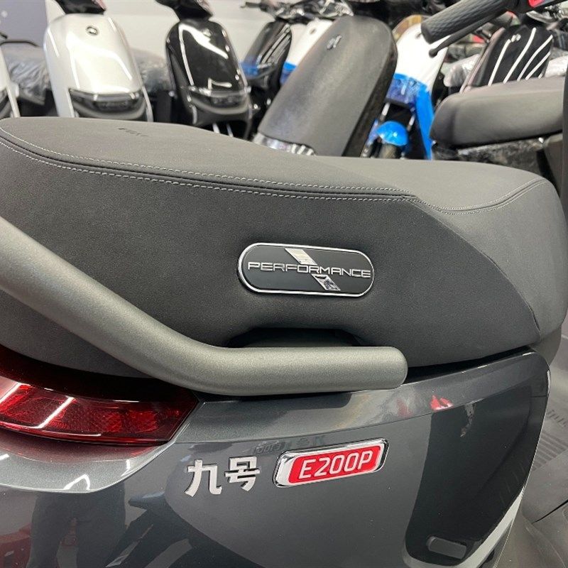 九号E200pMK2原装翻毛坐座垫E70C/E80C/E80/E100/E125/E200P通用