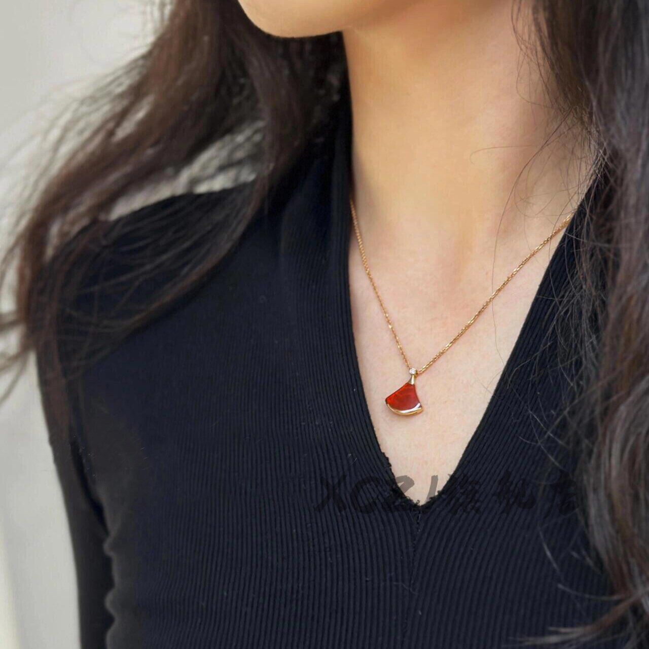 XCZJ白贝母小扇子项链18K金大号带钻小裙子锁骨链吊坠情人节礼物