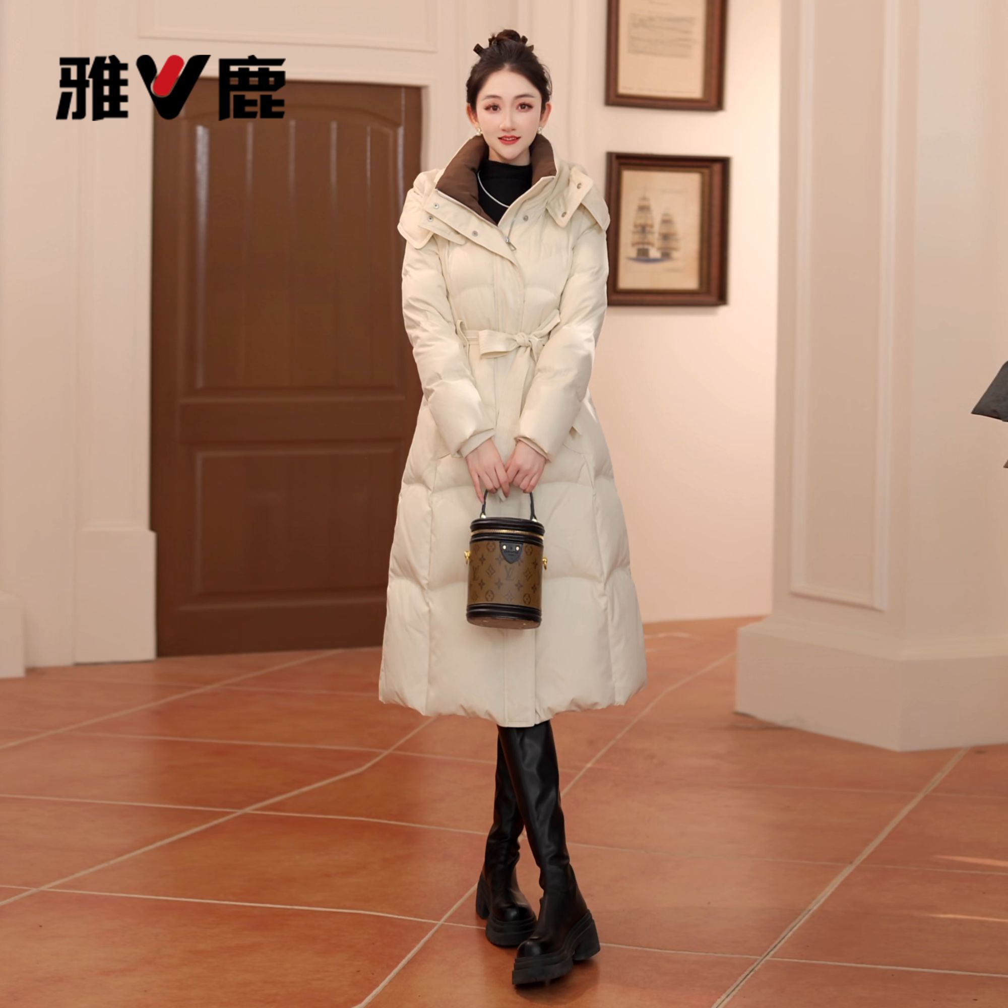 雅鹿新款时尚长款可脱卸腰带收腰修身保暖通勤百搭女士羽绒服外套