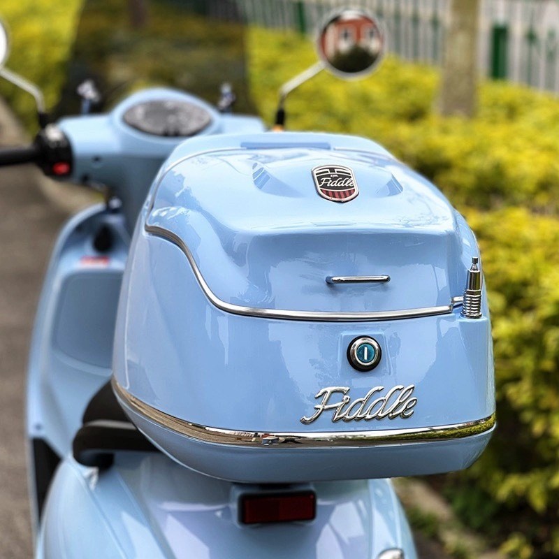 适用三阳飞度5尾箱改装踏板fiddle150复古载物大容量后备箱