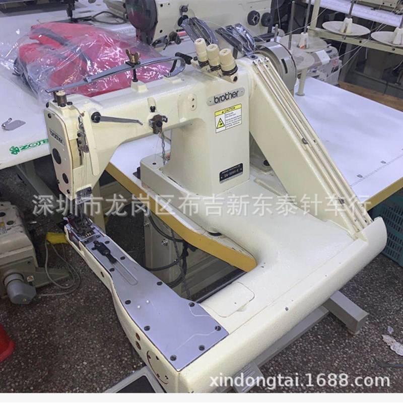 兄弟牌126p1双针臂式环合缝埋夹机