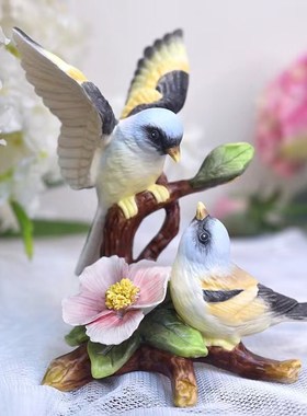 方亚陶瓷柔光釉爱情鸟小鸟摆设新居婚房装饰家居精品手绘瓷器摆件