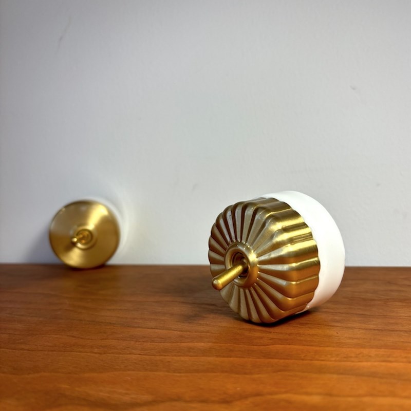 有条  新品 南瓜盖 复古黄铜开关  老式拨动单开 陶瓷灯开关面板