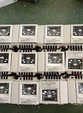 【芯企】三基S900-4T22G37KW功能正常成色如图需要联/议价