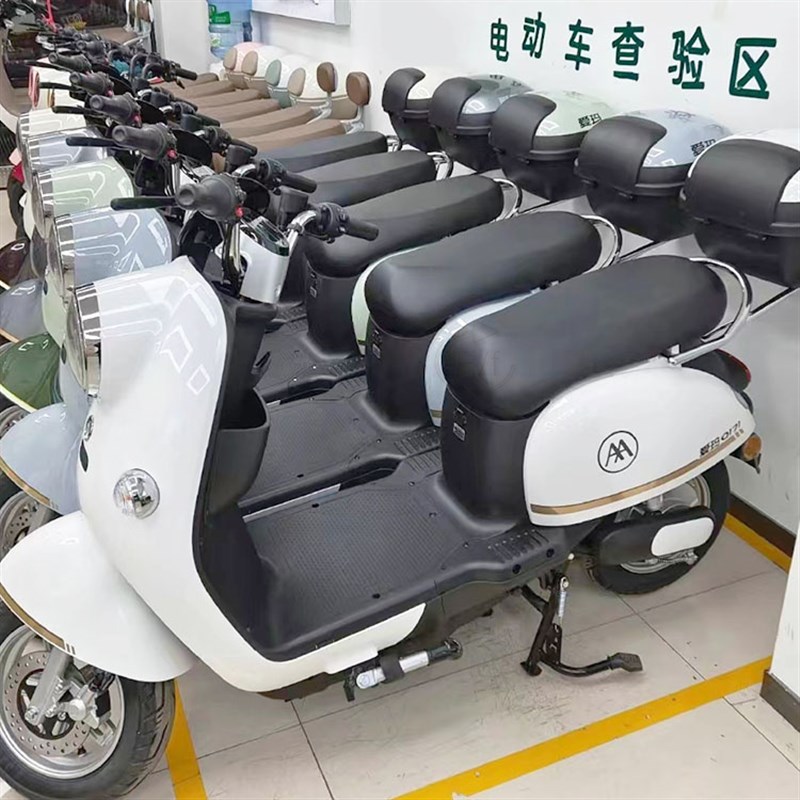 适用于爱玛悦心Q171电动车铝合B金压铸尾架后尾箱支架电瓶车后衣