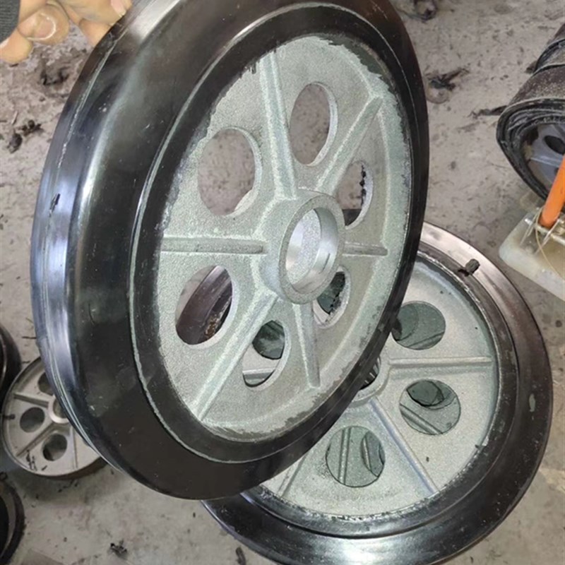 20寸轮子铁芯橡胶m轮实心轮500重型轮工业脚轮6206双轴承铸铁轮