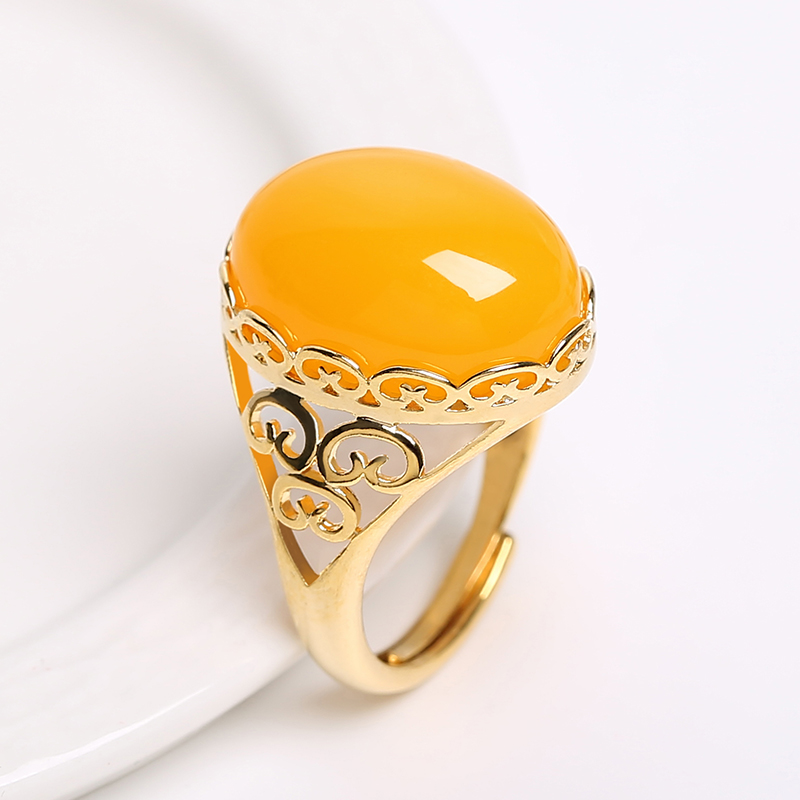 蜜蜡戒指925银镶嵌天然手饰 鸡油黄原矿老蜜蜡活口男女款琥珀血泊