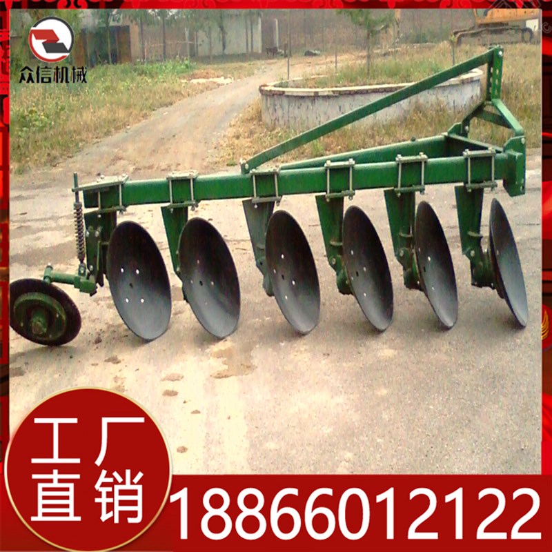 四轮拖拉机带圆盘犁多功能松土机农用耕打地田机械翻土旋耕犁大型