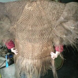 可穿戴蓑衣棕榈雨披防雨特色手工艺品传统编织装饰挂件墙饰农家乐