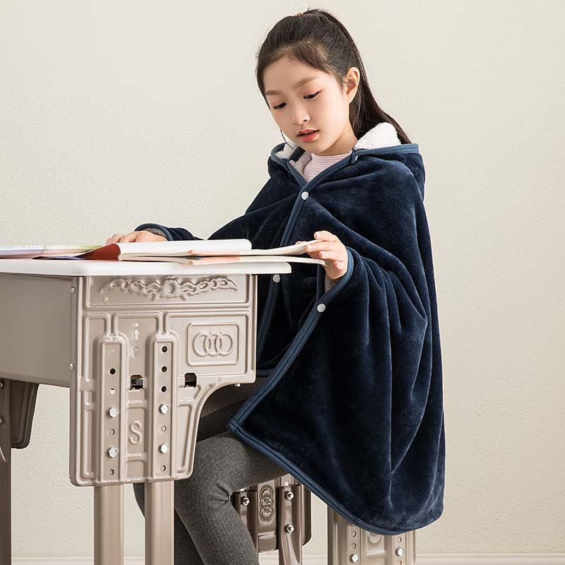 法兰绒中小学生加厚保暖单双层空调教室午睡披肩毛毯斗篷披风毯子