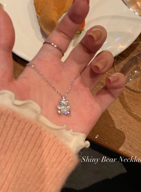 超闪镶钻小熊项链女款