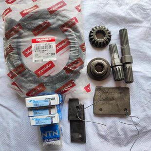 洋马1180收割机一号搅龙齿轮箱轴修理小配件