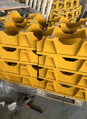 山推SD16L  16TL 推土机护链架 工字架护链板 16L-40-70000护链器