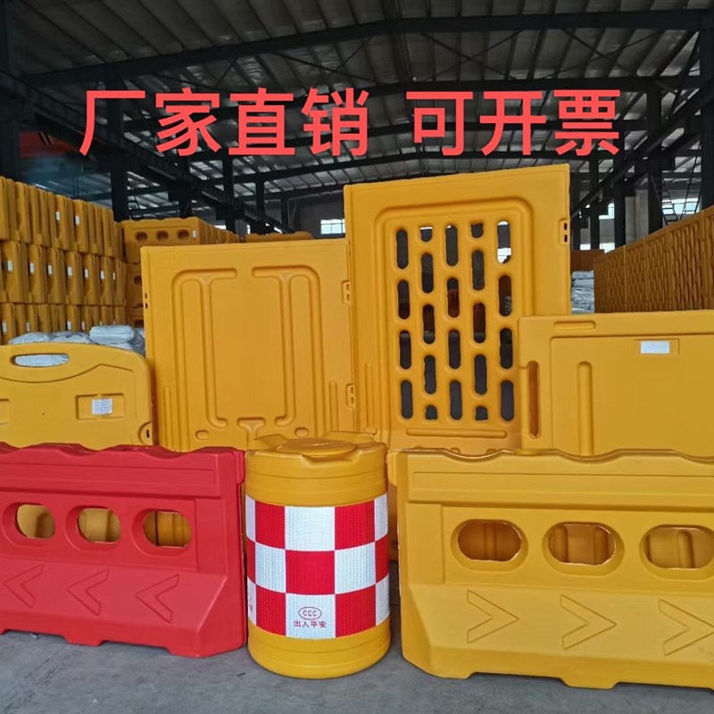 江西新料围挡施工修路1.8t米水马注水1.1米1.5三孔吹塑市政防撞桶