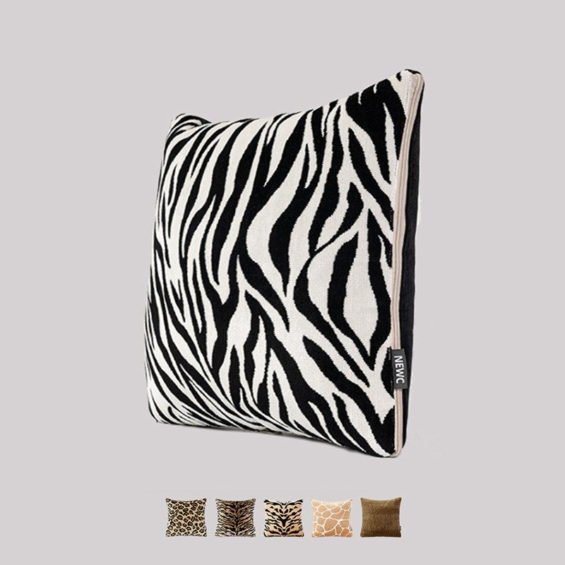 新宸优品个性野兽全棉抱枕被子两用黑白斑马纹高端卧室汽车空调被,居家布艺,抱枕被,淘宝优惠券,粉丝福利购,淘宝优惠卷