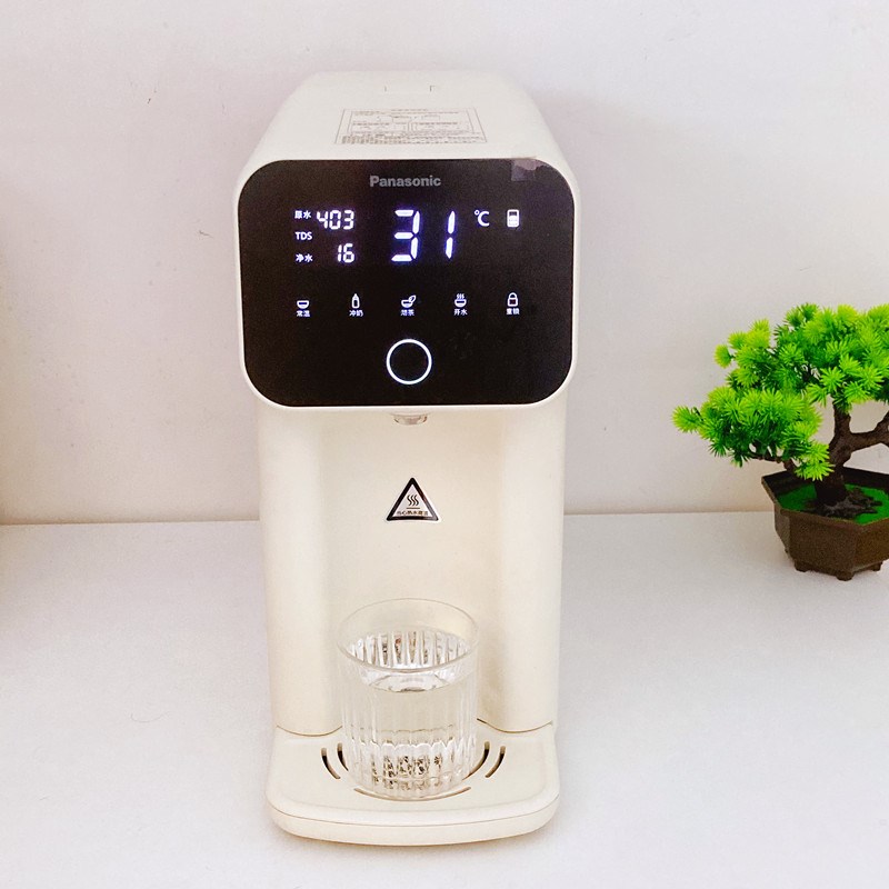 松下净水器家用直饮加热瞬热一体台式RO反渗透过滤饮水机TK-AD59C