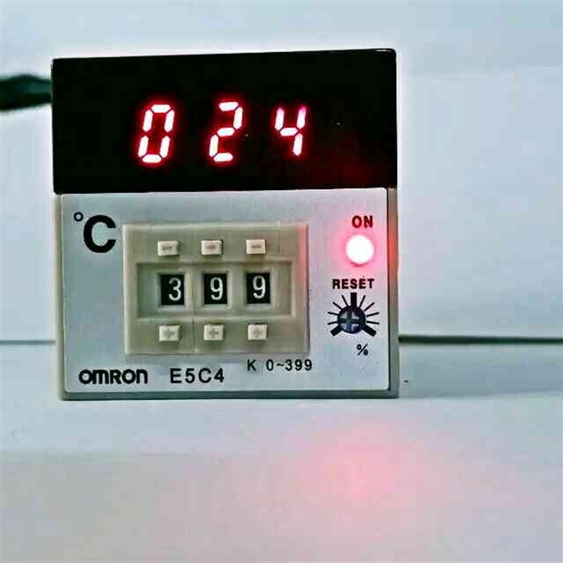 OMRON温控器E5C4-R2s0K K0~399数显温控仪烤箱拨码电子温度控制器