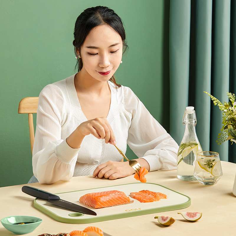 OOU小麦秸秆菜板家用防霉案板厨房加厚双面切菜板塑料砧板