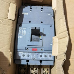 老库存 0AA0断路器 3VT5716 3AA30