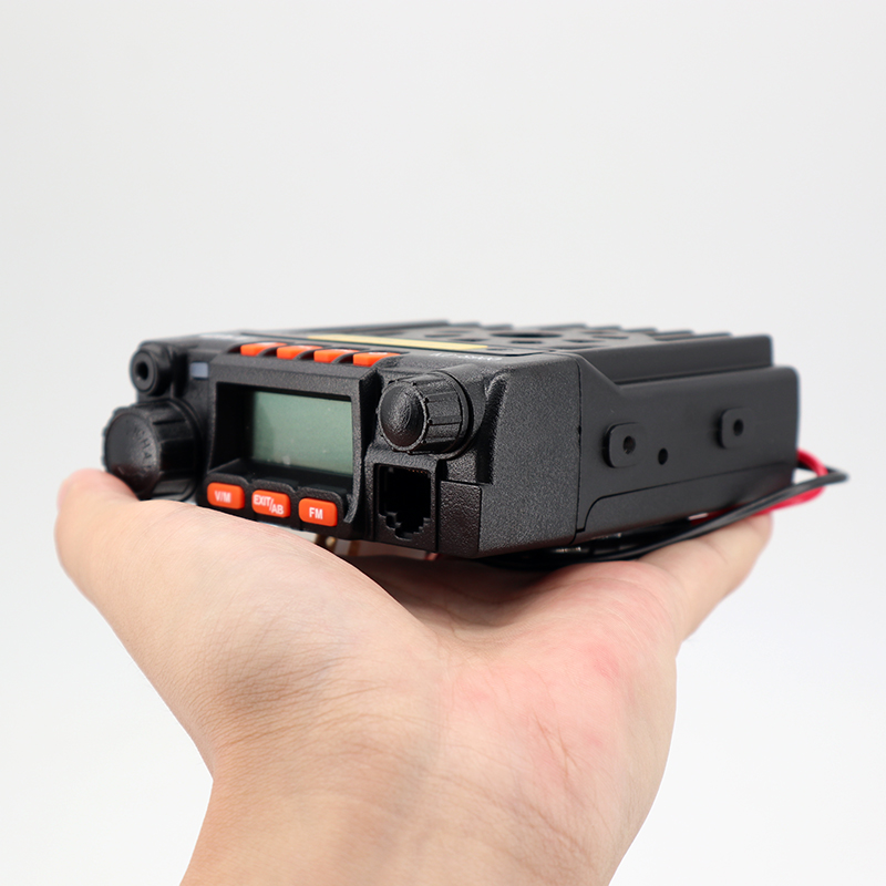 QYT泉益通KT-8900迷你车载电台25瓦大功率自驾对讲机双段双守车台