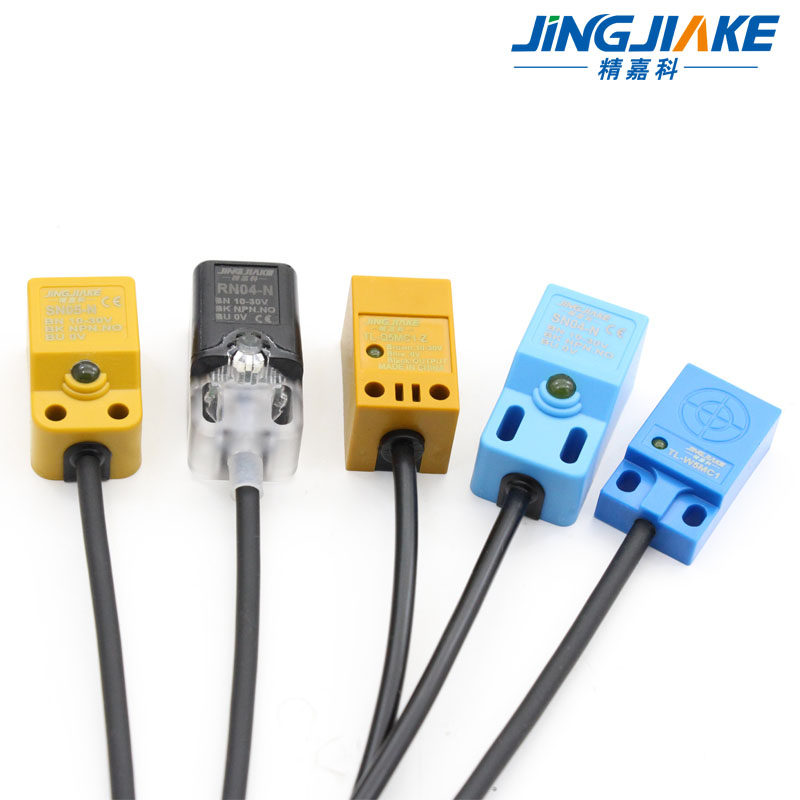 方形接近开关感应器SN04-N SN05-N TL-W5MJC1 TL-Q5MC1三线NPN常
