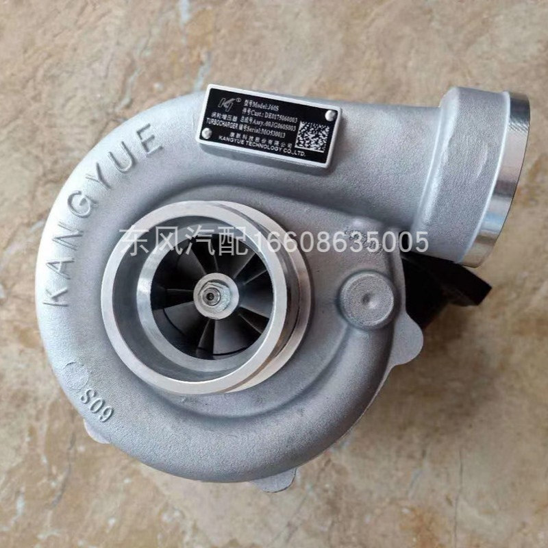 纽荷兰904拖拉机配潍柴道依茨TD226B-4T发动机涡轮增压器J60S零件