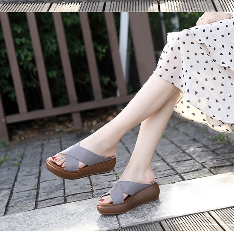 凉拖女夏外穿时尚一字拖松糕厚底真皮平底凉鞋坡跟大码拖鞋41-43