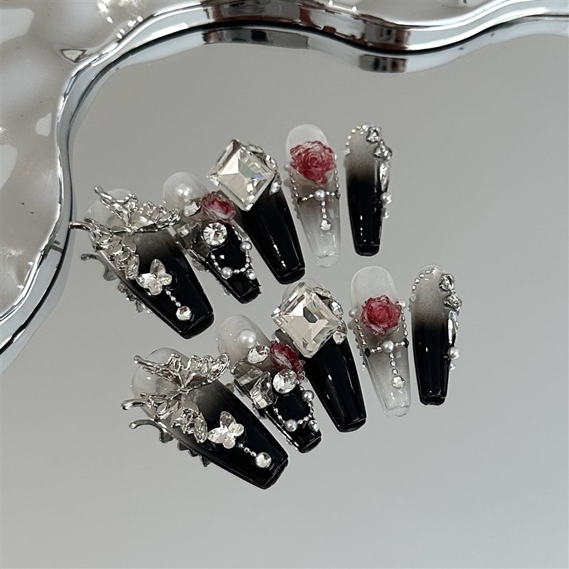 高级感暗黑色手工穿戴甲红色冰透山茶花蝴蝶带钻显白轻奢风美甲片