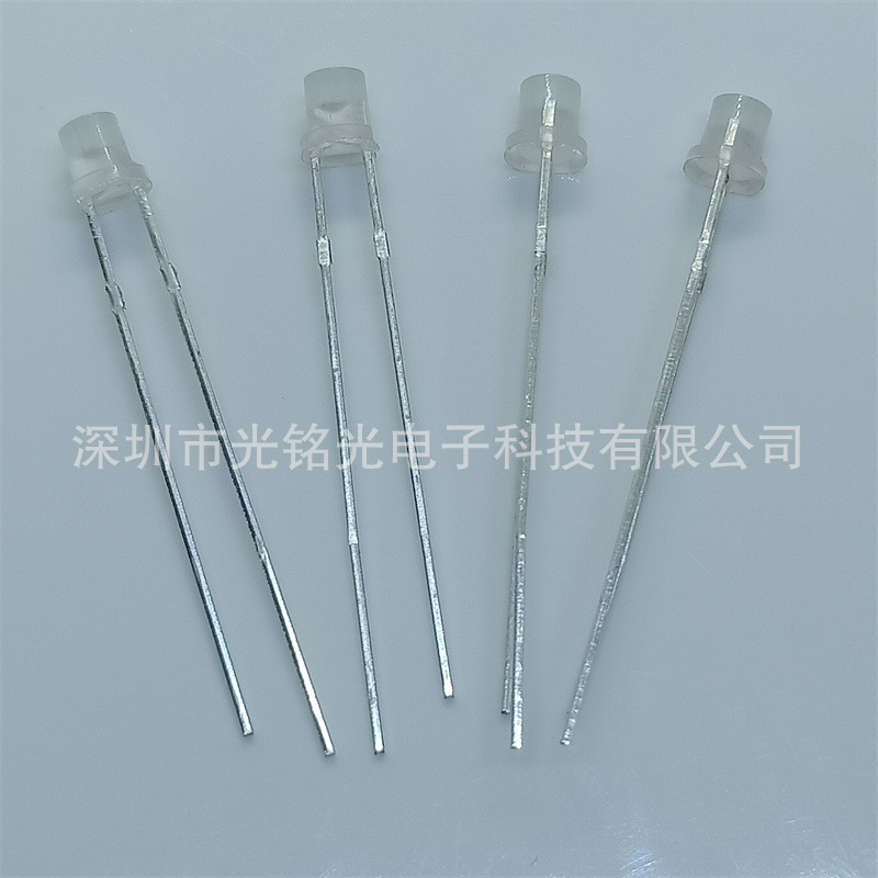 厂家供应 F3/3mm暖白 平头长脚LED发光二极管 平头暖白光直插灯珠