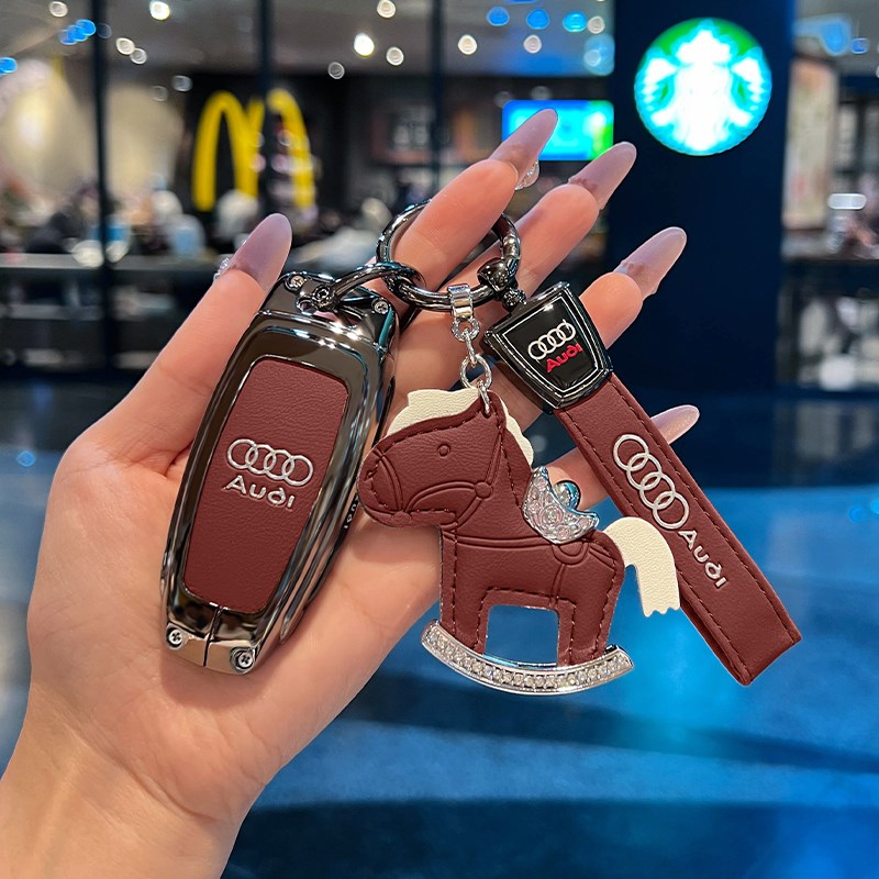 适用奥迪钥匙套新款A6L/Q7/Q8/A3L/A8LL/A7/Q4钥匙包金属壳扣