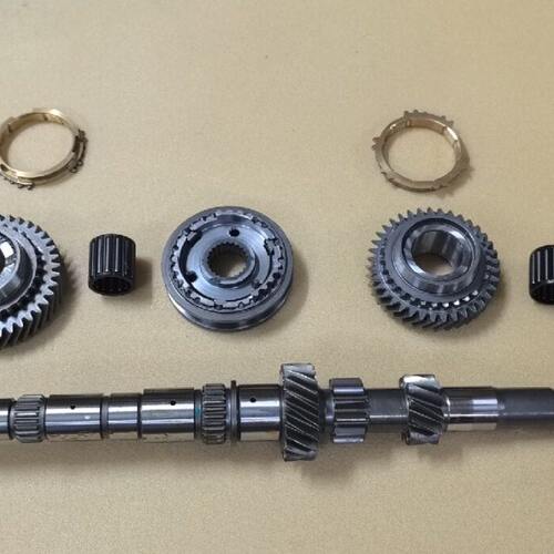 宝骏变速箱配件730 560手动挡六速车一轴输入轴五六挡齿轮滚针 环