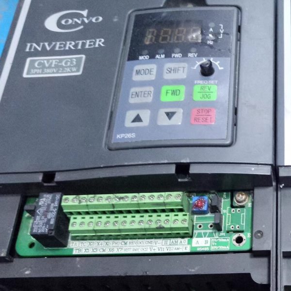 拆机  变频器CVF-G3 2.2KW变频器 FSCG03.1-2K20-3P380
